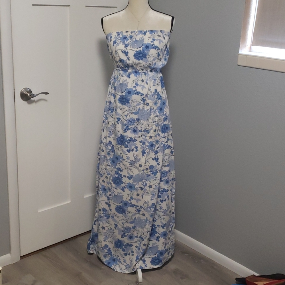 Old Navy- Blue & White Floral Strapless Long Dress
